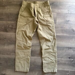 Eddie Bauer Getaway Flex 2.0 Chino Pants Men’s 30x30 Khaki Classic Fit Stretch